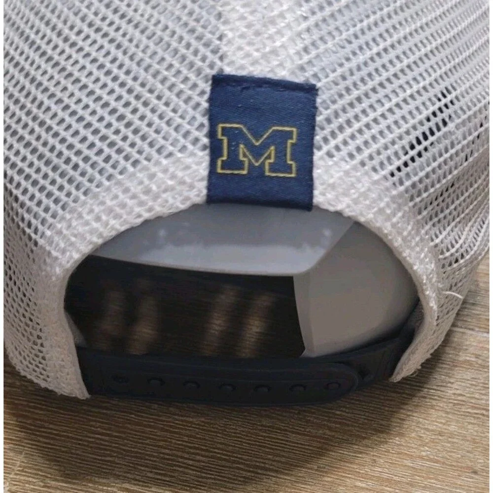 Jordan Michigan Wolverines Snapback Hat Blue Yellow Rise Cap Jumpman Dri-fit